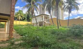 Imagem 7: Sobrado para aluguel e venda tem 600 metros quadrados com 5 quartos