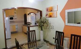 Imagem 4: Oportunidade - Casa - Campos de São José - 4 Dormitórios - 170m² - Estuda Permuta