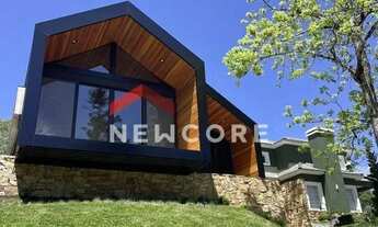 Imagem: Casa de condomínio em Vitório Carassai