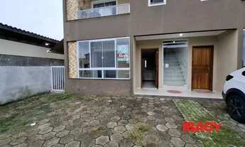 Imagem 2: Excelente Apartamento 2 dormitório(s) em Carianos - Florianópolis