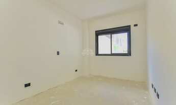 Imagem 3: Sobrado para venda com 198 metros quadrados com 3 quartos em Água Verde - Curitiba - PR