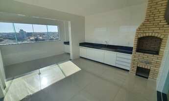 Imagem 5: Cobertura, no Tibery, 240m², armários planejados, área gourmet com pia e churrasqueira