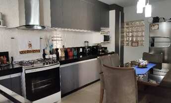 Imagem: Linda casa com piscina