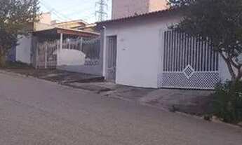 Imagem 3: Casa térrea em bairro consolidado, Residencial Villagio Torino, com toda infraestrutura