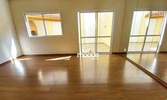 Imagem 3: Casa com 3 quartos, 112 m² - venda por R$ 689.000 ou aluguel por R$ 3.735/mês - Granja Via