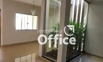 Imagem 4: Casa com 3 quartos à venda, 192 m² por R$ 698.000 - Parque Brasília - Anápolis/GO