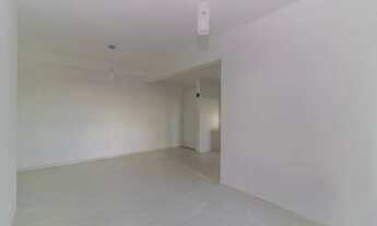 Imagem 3: Apartamento com 2 Dormitorio(s) localizado(a) no bairro JARDIM CARVALHO em Porto Alegre