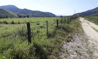 Imagem 3: Fazenda para Venda em Silva Jardim, Gaviões, 2 dormitórios, 2 banheiros