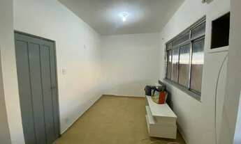 Imagem 2: Apartamento com 2 quartos e garagem