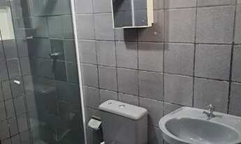Imagem 2: Apto com 1 suite, 2 qtos, 1 wc social, area de serviço, sala e cozinha no caçari