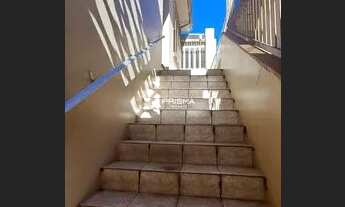 Imagem 4: Casa comercial com 3 salas , 2 banheiros, depósito, cozinha, pátio e 3 garagens