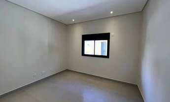 Imagem 6: Casa de condomínio térrea para venda possui 213 metros quadrados com 3 quartos