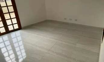 Imagem 5: Casa para venda possui 135 metros quadrados com 2 quartos em Jardim São Luís - São Paulo