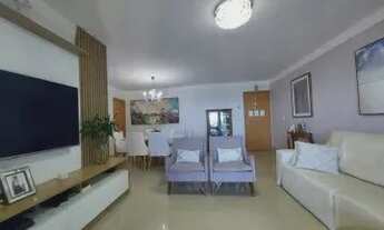 Imagem 4: Apartamento para venda tem 134 metros quadrados com 4 quartos