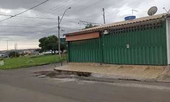 Imagem 3: Casa com ponto comercial na samambaia Norte