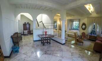 Imagem 3: Urca, Avenida Portugal, Maravilhosa Casa, Vista Mar, Varanda, 5 Quartos, 3 Suítes,1 Master