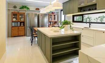 Imagem 6: Casa de condomínio para venda possui 900 metros quadrados com 5 quartos em Parque Verde