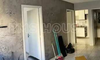 Imagem 2: Apartamento para Locação em Carapicuíba, Granja Viana, 2 dormitórios, 1 banheiro, 1 vaga