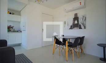 Imagem 6: Apartamento para Aluguel - Medianeira, 2 Quartos, 107 m2