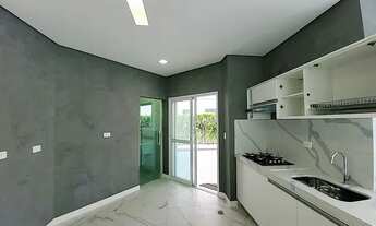 Imagem 3: Casa de condomínio sobrado para aluguel e venda possui 400 metros quadrados com 5 quartos