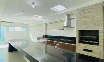 Imagem: Casa para aluguel possui 485 metros quadrados