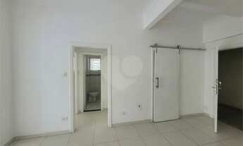 Imagem 3: 1 quarto com 1 vaga demarcada - Boqueirão