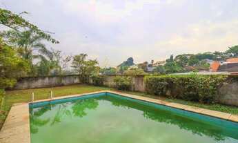 Imagem 5: Casa ampla e bem localizada. Confira!