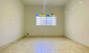 Imagem 4: Casa para venda tem 360 metros quadrados com 4 quartos em Santa Branca - Belo Horizonte