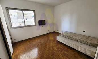 Imagem 5: Apartamento amplo, com planta maravilhosa, 4 dormitórios sendo 2 suítes e 3 vagas a poucos