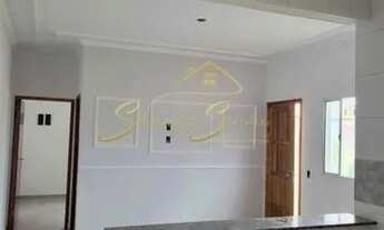 Imagem 4: Casa para Venda em Mongaguá, Jardim Eleonor, 2 dormitórios, 1 suíte, 1 banheiro, 2 vagas