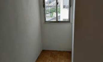 Imagem 7: Vendo na praça da bandeira