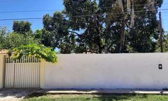 Imagem: Imóvel a poucos metros da praia, em Ipioca