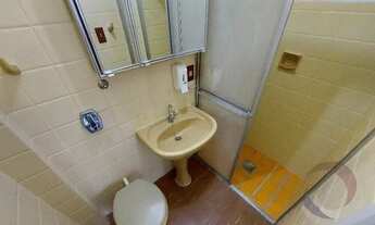 Imagem 3: Apartamento para venda com 34 metros quadrados com 1 quarto em Centro - Florianópolis - SC