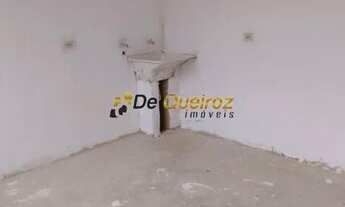 Imagem 7: DE QUEIROZ. IMÓVEL AMPLO COM LOCALIZAÇÃO PRIVILEGIADA! TUDO QUE VOCÊ PRECISA! M,ORADIA OU