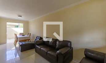 Imagem 2: Casa para Aluguel - Santa Mônica, 3 Quartos, 180 m2