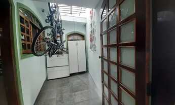 Imagem 2: Cód.: 13380 - Casa de 279m² com 04 dormitórios sendo 02 casas e 04 vagas de garagem. Vila