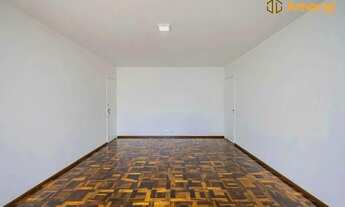 Imagem 3: Apartamento espaçoso e reformado no Alto da XV com 160m² 2 quartos 1 suíte 1 vaga - Centro