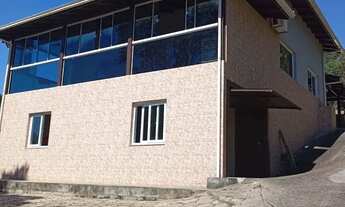 Imagem 2: Vendo casa com 3 dormitórios sendo 1 suíte com terreno de 15.600m² no Ribeirão da Ilha