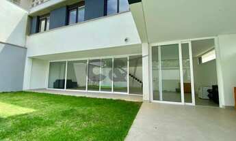 Imagem: Casa de Condomínio com 4 Dormitórios (Suítes)