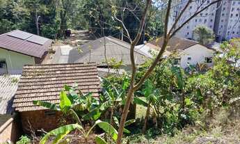 Imagem 6: Casa completa com grande terreno