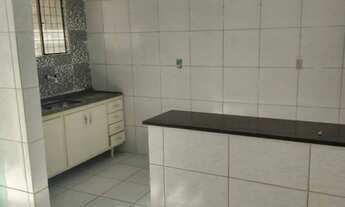 Imagem 2: Vende-se casa no 40 horas /EC