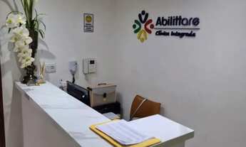 Imagem 7: Casa para venda tem 450 metros quadrados com 20 quartos