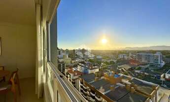 Imagem 3: Apartamento de 3 dormitórios, mobiliado e decorado, com 2 boxes/vagas de garagem + depósit