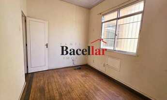 Imagem 6: Casa de rua : / Residencial / Praça da Bandeira