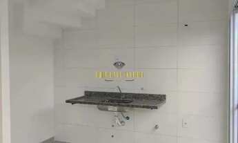 Imagem 3: Sobrado à Venda com 3 Dormitórios, sendo 1 Suíte no Condomínio Villa Europa no bairro Jard