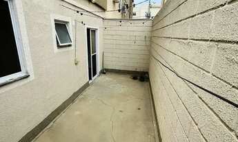 Imagem 2: Apartamento para alugar térreo com garden e armários planejados