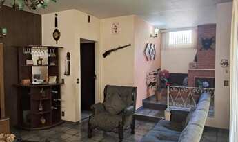 Imagem 3: Casa para venda em Jardim Ana Maria com 4 quartos, sendo 1 suíte , 360m²