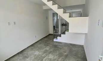 Imagem 4: Imóvel para venda possui 300 metros quadrados com 3 quartos em Santa Eugênia - Nova Iguaçu