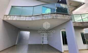 Imagem 2: Sobrado com 4 dormitórios, 255 m² - venda por R$ 890.000,00 ou aluguel por R$ 6.000,00/mês