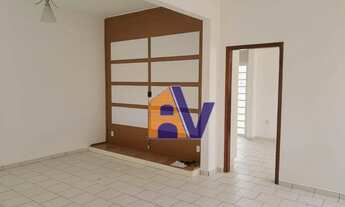 Imagem 2: Casa com 4 dormitórios, 218 m² - venda por R$ 750.000,00 ou aluguel por R$ 3.200,00/mês